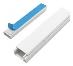 CANALETA PVC AUTOADERIBLE P/ CABLE 2mts. 7 x 15